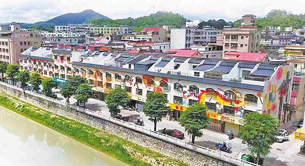 惠州市惠東縣推動(dòng)省級(jí)典型鎮(zhèn)、典型村特色化建設(shè) 圩鎮(zhèn)提“顏值”發(fā)展增“氣質(zhì)”